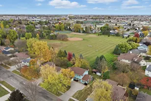 3906 4th St S, Moorhead, MN 56560 - Photo 3