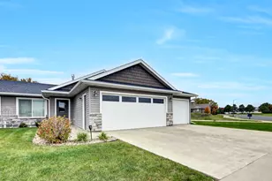 1247 N 10th St, Lake City, MN 55041 - Photo 1