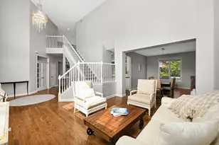 13877 Elkhart Rd, Apple Valley, MN 55124 - Photo 9