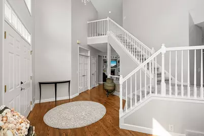 13877 Elkhart Road, Apple Valley, MN 55124 - Photo 5