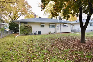 449 Birmingham St, Saint Paul, MN 55106 - Photo 29