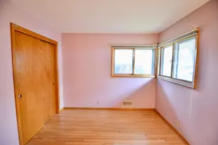 449 Birmingham St, Saint Paul, MN 55106 - Photo 11