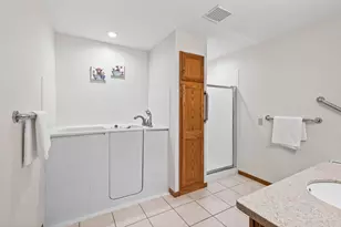 1731 Donegal Dr, Woodbury, MN 55125 - Photo 21