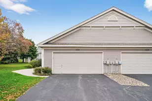 1731 Donegal Dr, Woodbury, MN 55125 - Photo 29