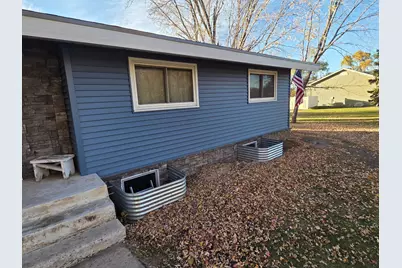 929 Ash Street, Appleton, MN 56208 - Photo 3