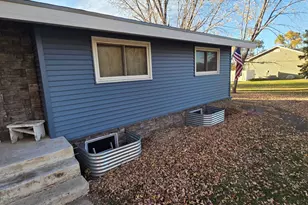 929 Ash St, Appleton, MN 56208 - Photo 3