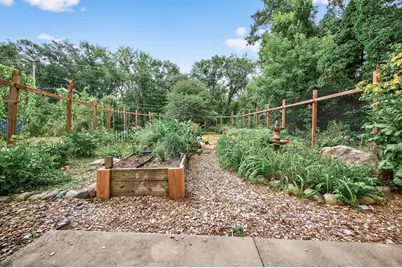 2431 S Shore Boulevard, White Bear Lake, MN 55110 - Photo 77