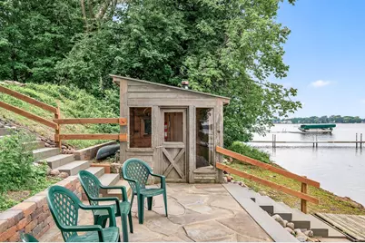 2431 S Shore Boulevard, White Bear Lake, MN 55110 - Photo 53