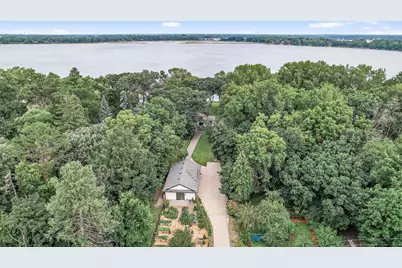 2431 S Shore Boulevard, White Bear Lake, MN 55110 - Photo 59