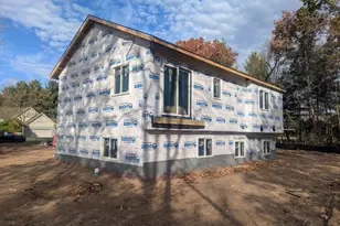 927 Wagner Rd, Menomonie, WI 54751 - Photo 3