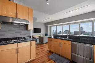 929 Portland Ave, Minneapolis, MN 55404 - Photo 21