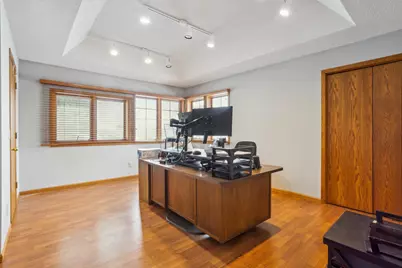 2605 Cliff Road E, Burnsville, MN 55337 - Photo 5