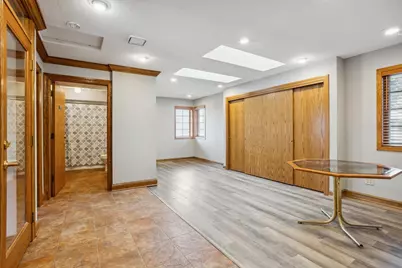 2605 Cliff Road E, Burnsville, MN 55337 - Photo 3