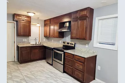 925 Marion Street, Saint Paul, MN 55117 - Photo 7