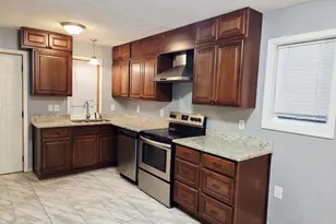 925 Marion St, Saint Paul, MN 55117 - Photo 7