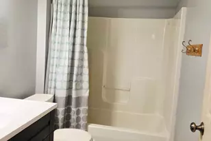 925 Marion St, Saint Paul, MN 55117 - Photo 15