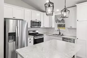 713 Harvest Dr SW, Lonsdale, MN 55046 - Photo 17