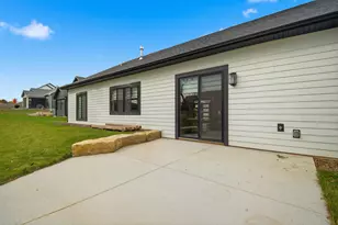 3174 Yellow Rose Ln SW, Rochester, MN 55902 - Photo 63