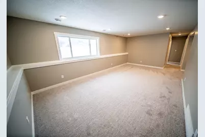809 5th Avenue NW, Dodge Center, MN 55927 - Photo 33