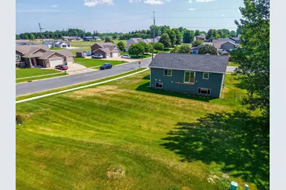 809 5th Avenue NW, Dodge Center, MN 55927 - Photo 41