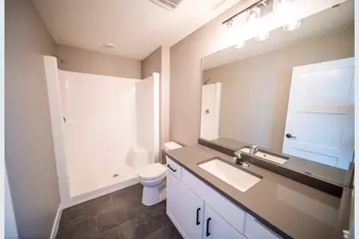 809 5th Avenue NW, Dodge Center, MN 55927 - Photo 19