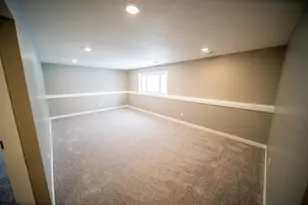 809 5th Ave NW, Dodge Center, MN 55927 - Photo 33