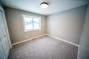 809 5th Ave NW, Dodge Center, MN 55927 - Photo 23
