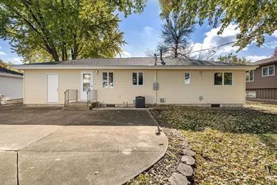 313 Glenn Road, Albert Lea, MN 56007 - Photo 11