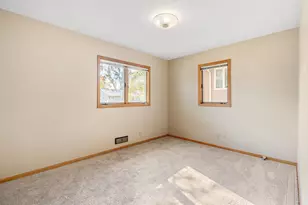 313 Glenn Rd, Albert Lea, MN 56007 - Photo 17