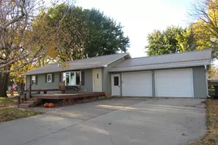 726 5th Ave, Brewster, MN 56119 - Photo 1