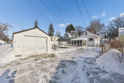 3925 Perry Avenue N, Robbinsdale, MN 55422 - Photo 23