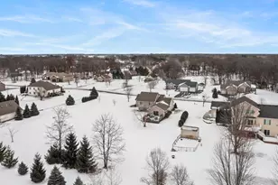 17330 Bataan St NE, Ham Lake, MN 55304 - Photo 35