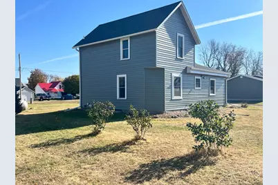 326 NW 1st Street, Granada, MN 56039 - Photo 3