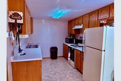 109 Main Avenue S, Baudette, MN 56623 - Photo 13