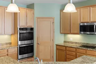 7425 Peony Ln N, Maple Grove, MN 55311 - Photo 27