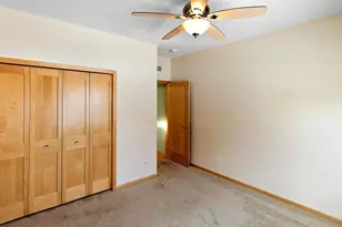 7425 Peony Ln N, Maple Grove, MN 55311 - Photo 11
