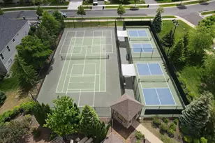 7425 Peony Ln N, Maple Grove, MN 55311 - Photo 61