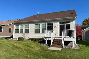 7425 Peony Ln N, Maple Grove, MN 55311 - Photo 5