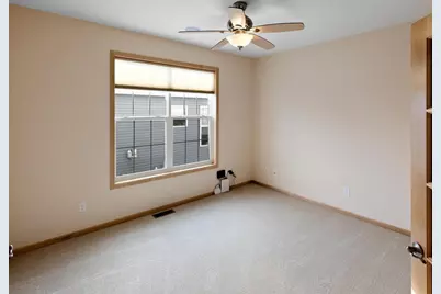 7425 Peony Lane N, Maple Grove, MN 55311 - Photo 15