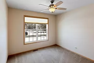 7425 Peony Ln N, Maple Grove, MN 55311 - Photo 15