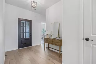 3296 Timber Crk Cir S, Fargo, ND 58104 - Photo 3