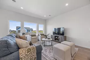 3296 Timber Crk Cir S, Fargo, ND 58104 - Photo 5