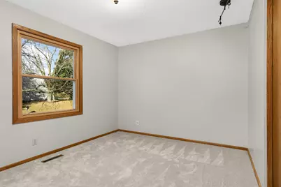 15625 46th Avenue N, Plymouth, MN 55446 - Photo 11