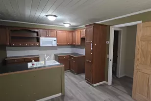 680 Central Ave S, Milaca, MN 56353 - Photo 5