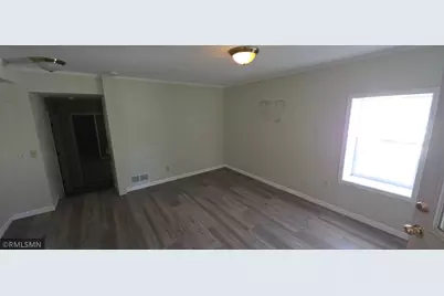 680 Central Avenue S, Milaca, MN 56353 - Photo 7