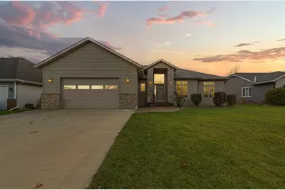 1447 Nottingham Drive, Owatonna, MN 55060 - Photo 3