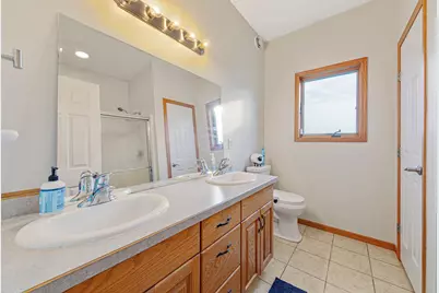 1447 Nottingham Drive, Owatonna, MN 55060 - Photo 35