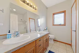 1447 Nottingham Dr, Owatonna, MN 55060 - Photo 35