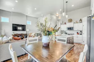 3712 S 49th St St, Fargo, ND 58104 - Photo 7