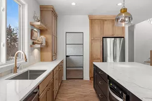 6225 W 37th St, Saint Louis Park, MN 55416 - Photo 25